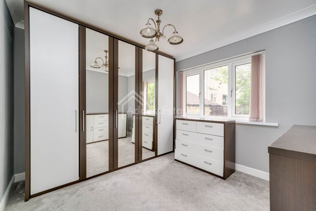 Additional image 11 of 4 bed detached house for saleFrank Lane, Dewsbury WF12