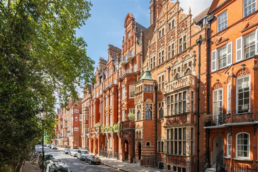 Property photo 1 of 37 Flat A, 54 Cadogan Square Hi-43.Jpg