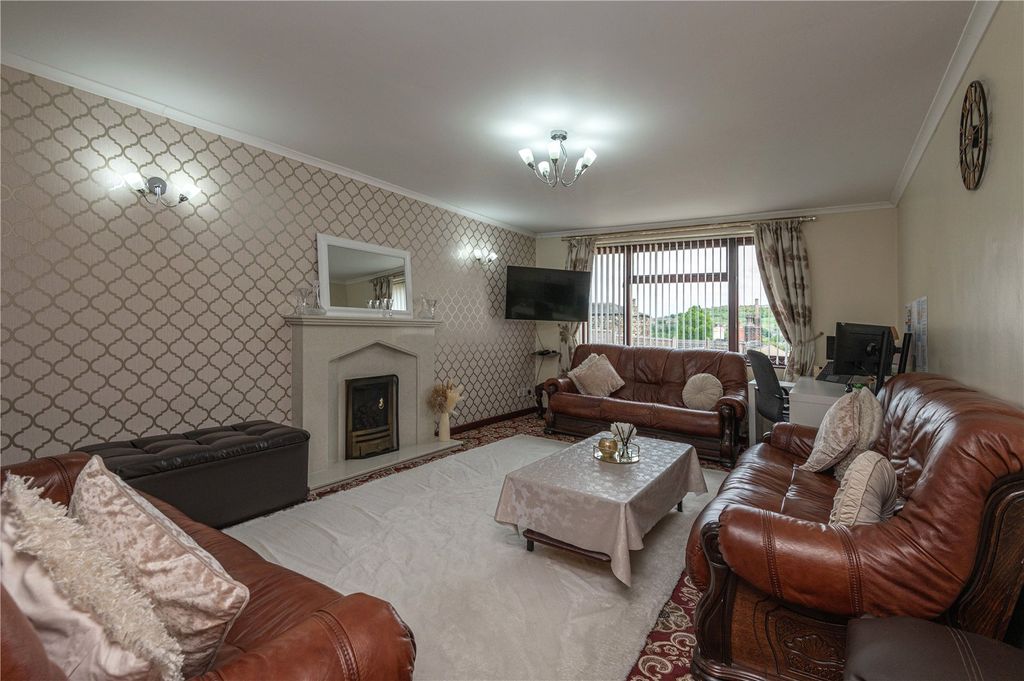 Property photo 3 of 13 Picture No. 05