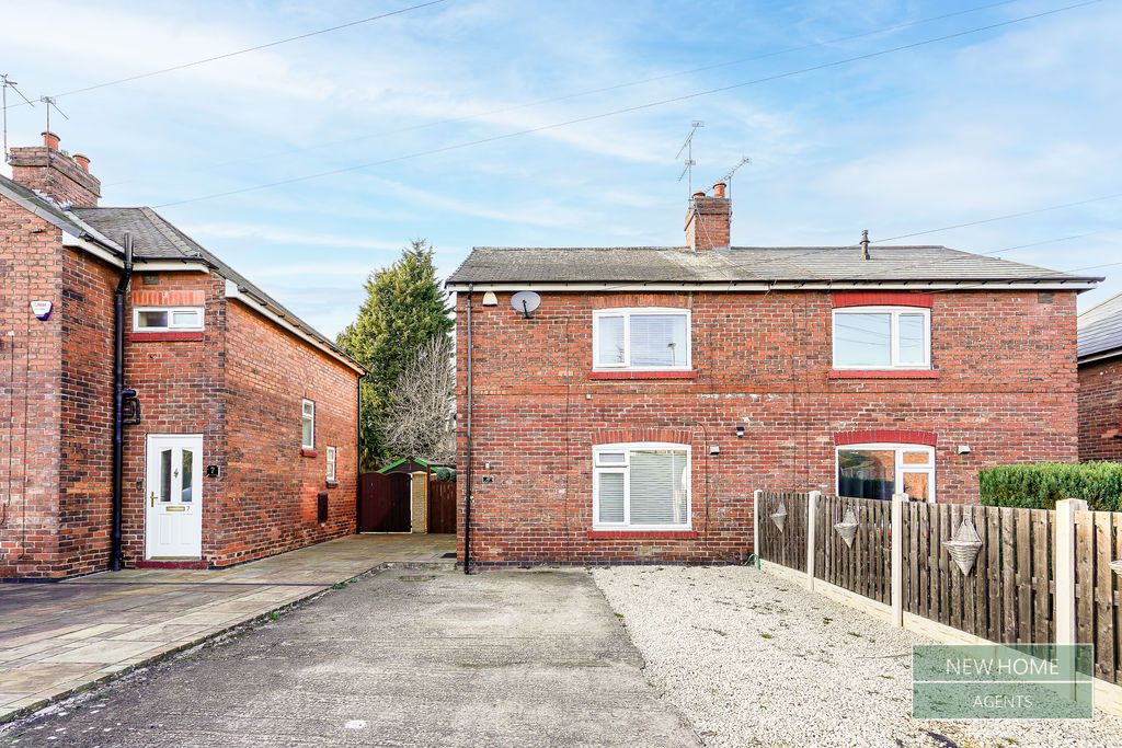 Property photo 1 of 16 Photo 16