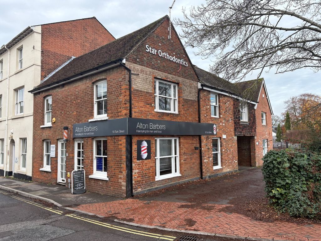 Property photo 2 of 2 Picture No. 02