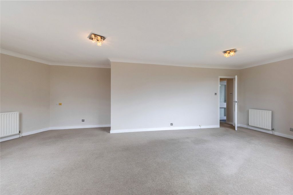 Property photo 3 of 13 Picture No. 04