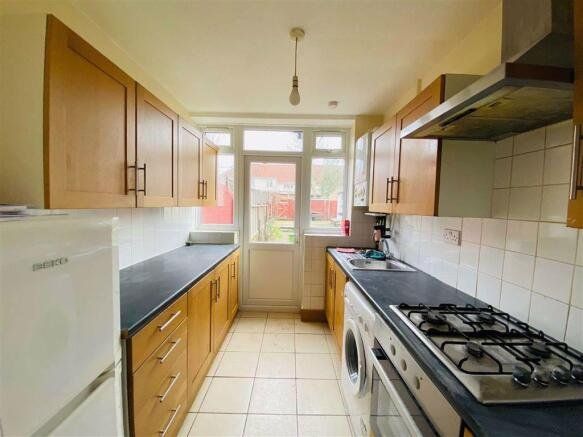 Property photo 3 of 7