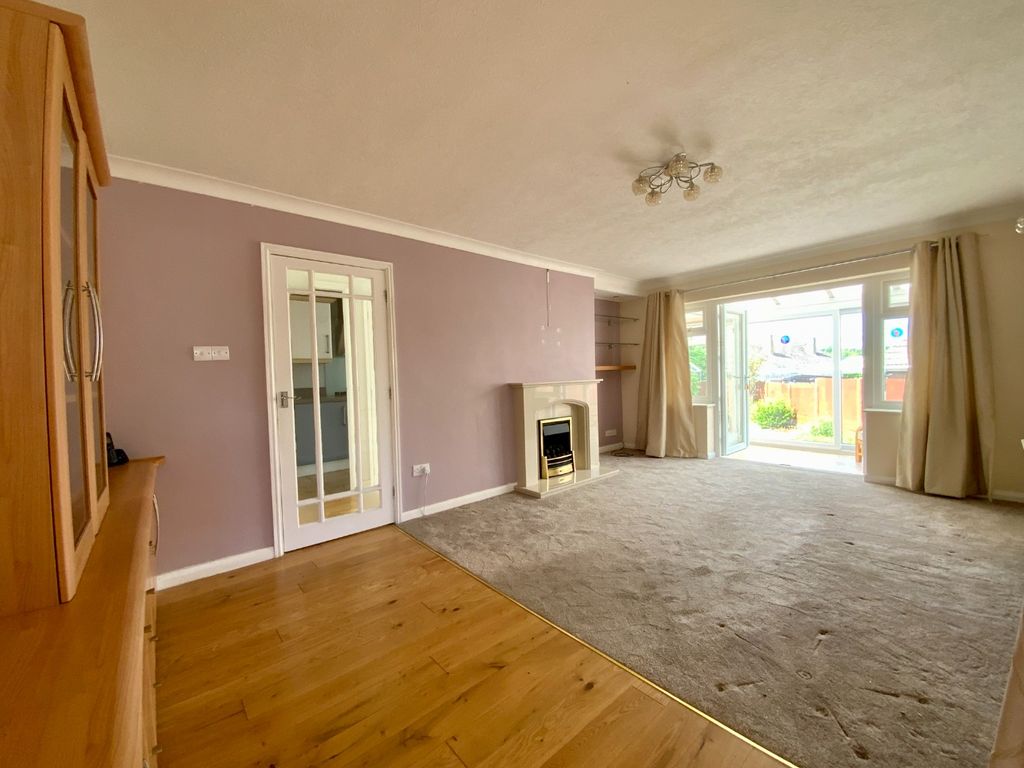 Property photo 2 of 14 5543482