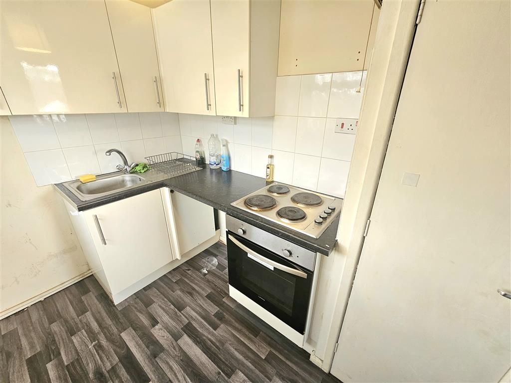 Property photo 3 of 5 Image