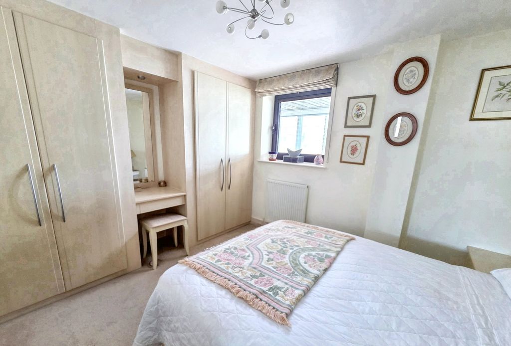 Additional image 10 of 3 bed flat for saleAzure West, Plymouth PL1