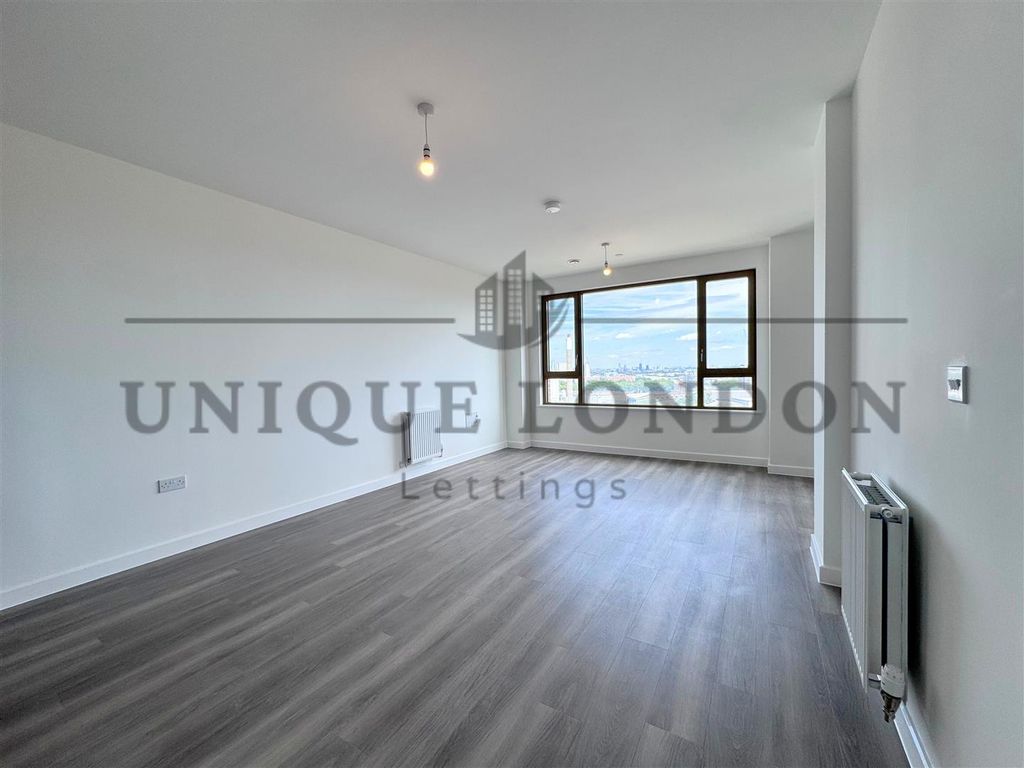 Property photo 2 of 8 360.Jpg