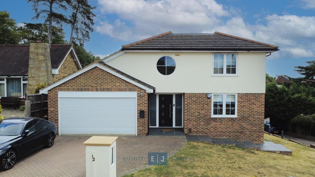 Property photo 1 of 24