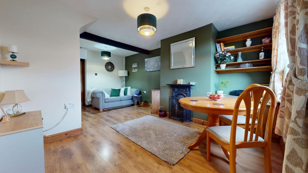 Property photo 3 of 20 4606965