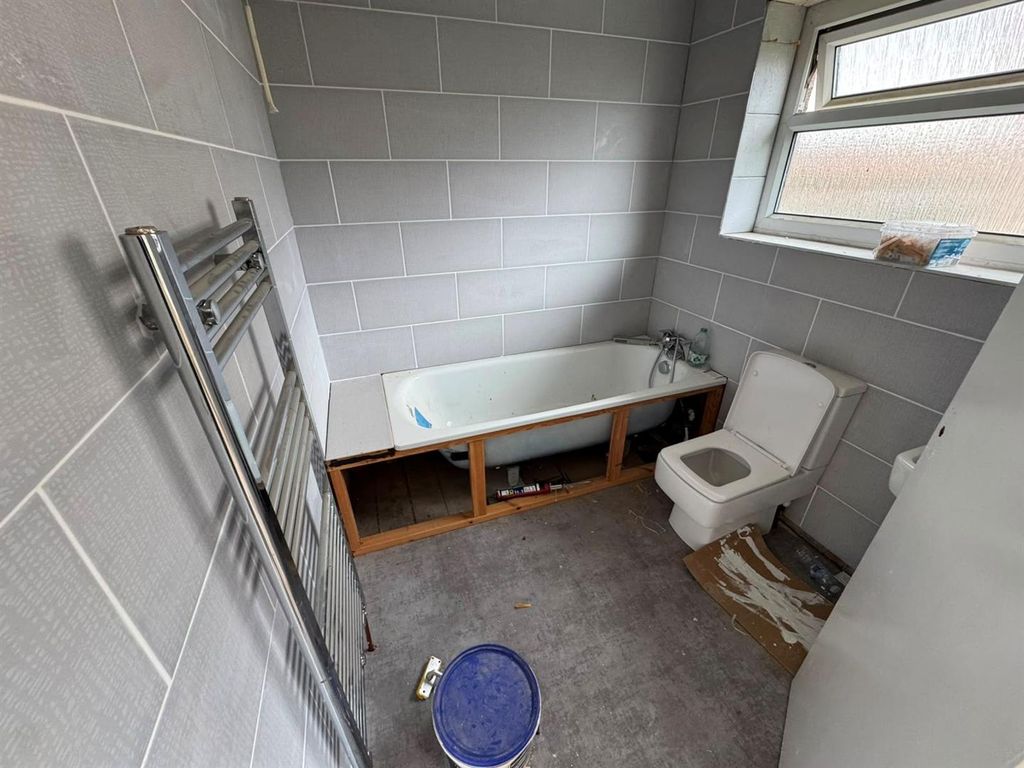 Property photo 2 of 11 11.Jpg