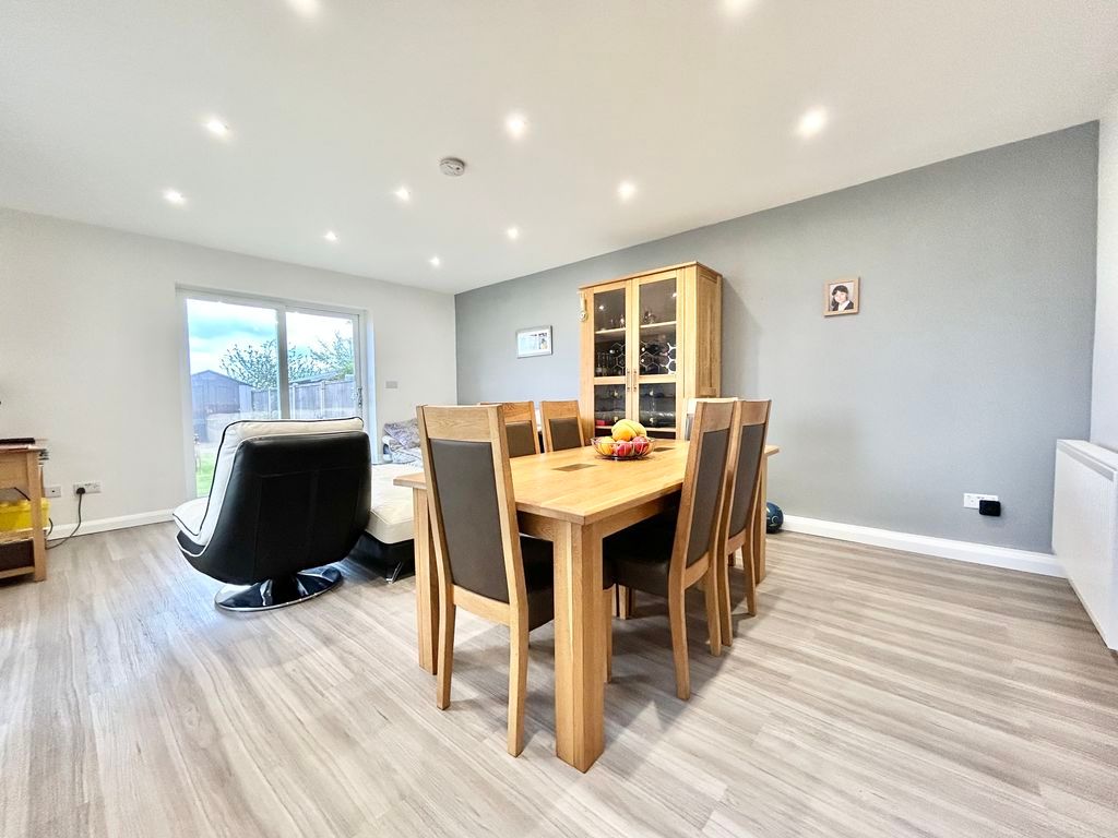 Property photo 2 of 16 Open Plan Living