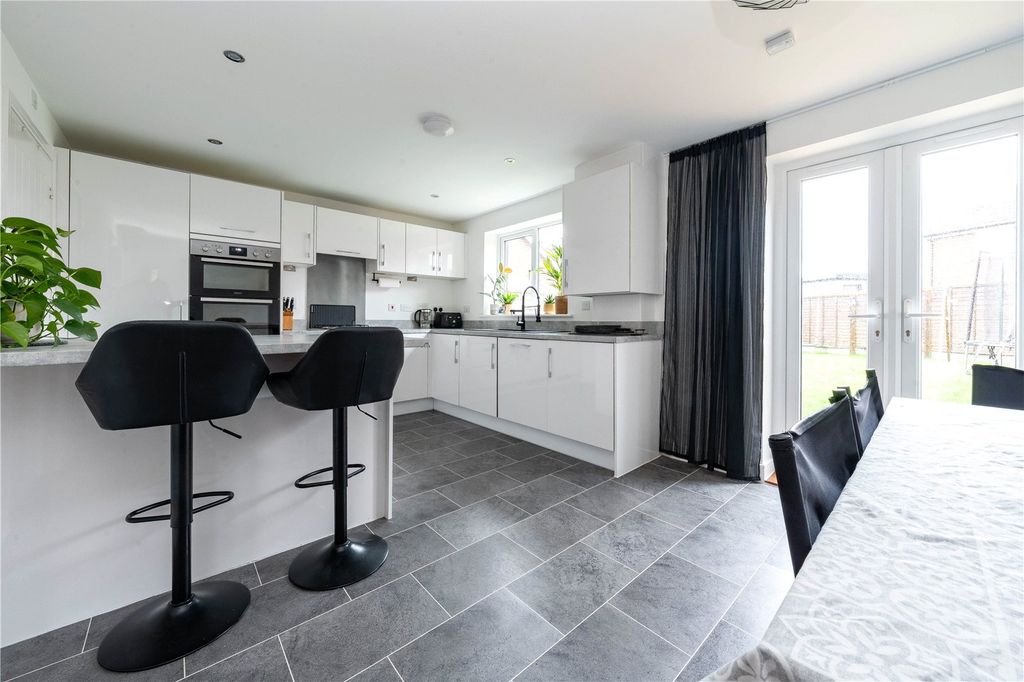 Property photo 2 of 16 Kitchen/Dining Rm