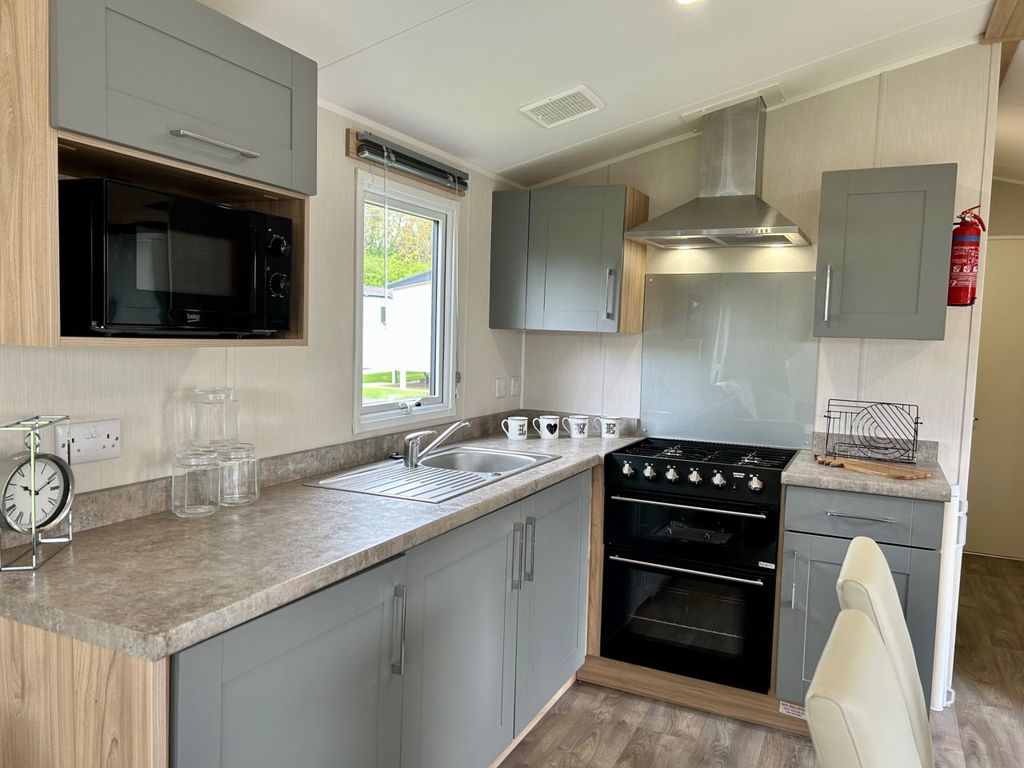 Property photo 3 of 21 Willerby Malton 2021 Car0052394 104592482.Jpeg