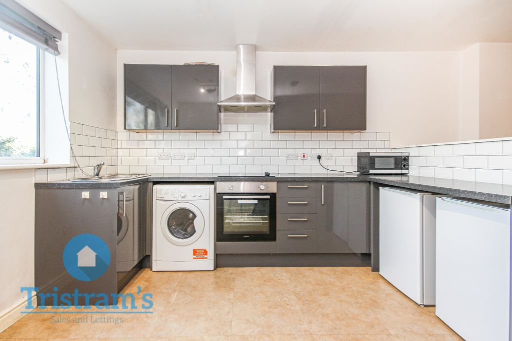 Property photo 2 of 8 Img_2656