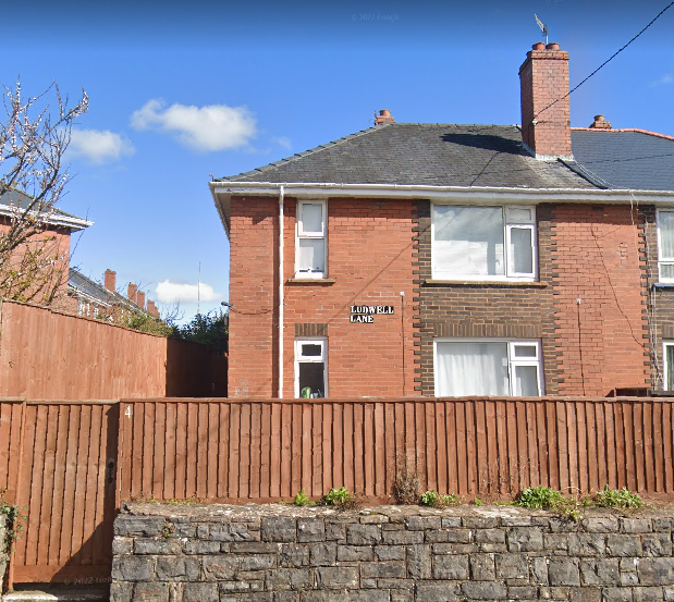 Property photo 1 of 10