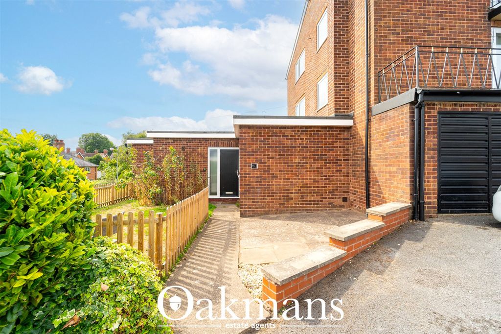 Property photo 1 of 16 Picture No. 12