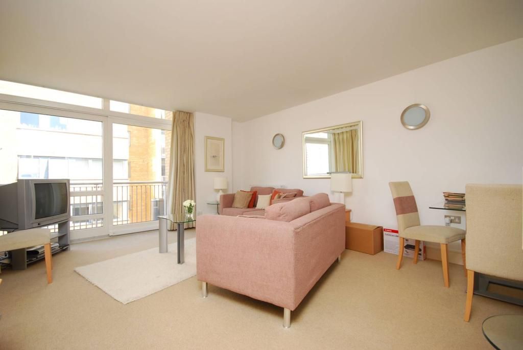 Property photo 3 of 12