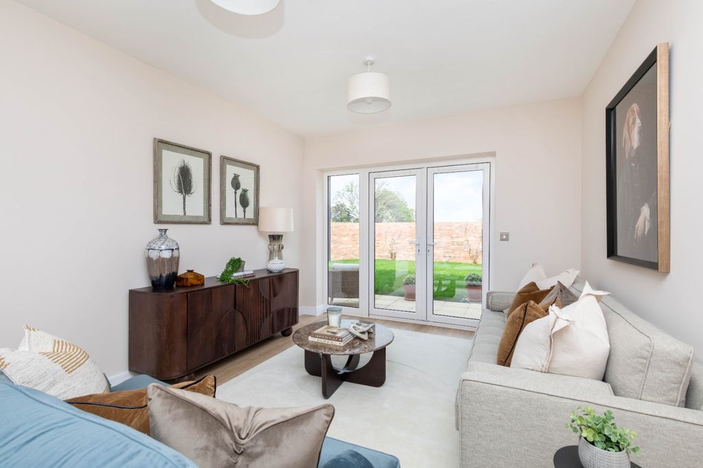 Property photo 2 of 29 5169193