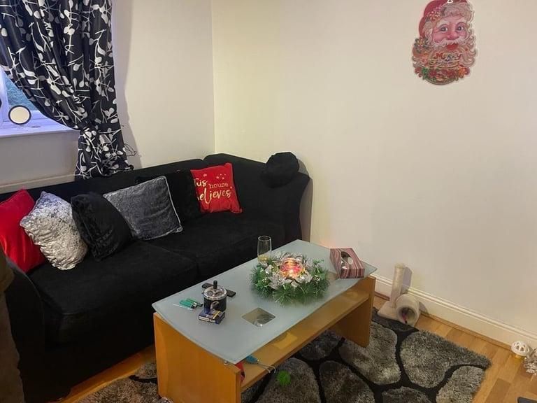 Property photo 1 of 9 Photo 1