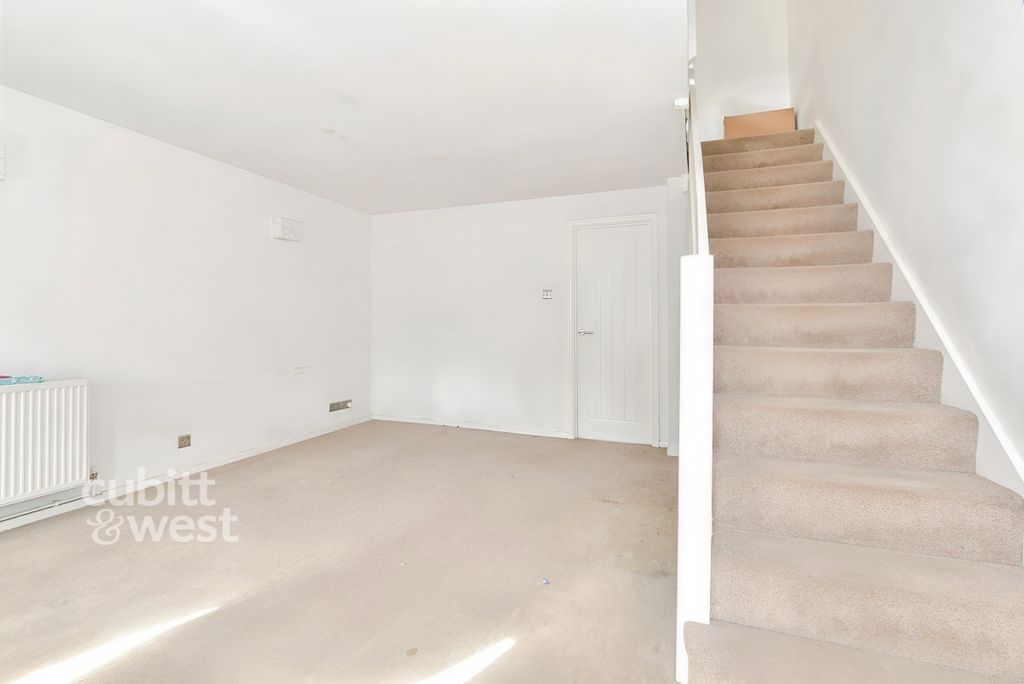 Property photo 3 of 9 Aa082F5A-901Gwxfp...