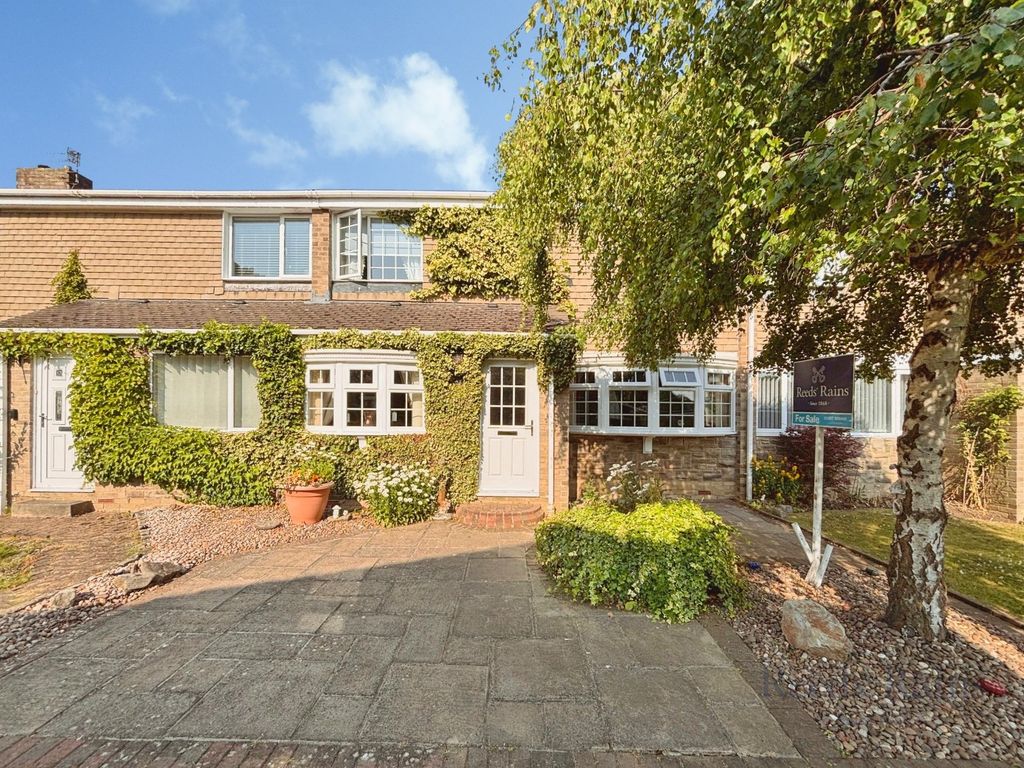 Property photo 1 of 17 Picture No. 32