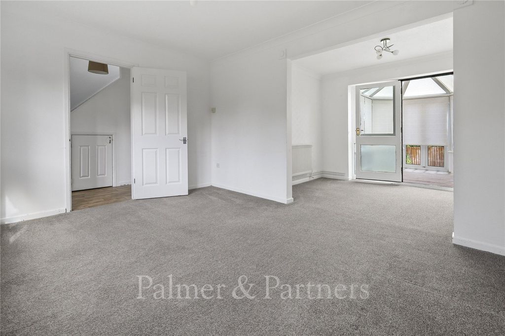 Property photo 2 of 14 Reception Room