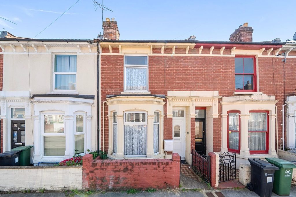 Property photo 1 of 18 1487530-20-6A5653F5c29A5.Jpg