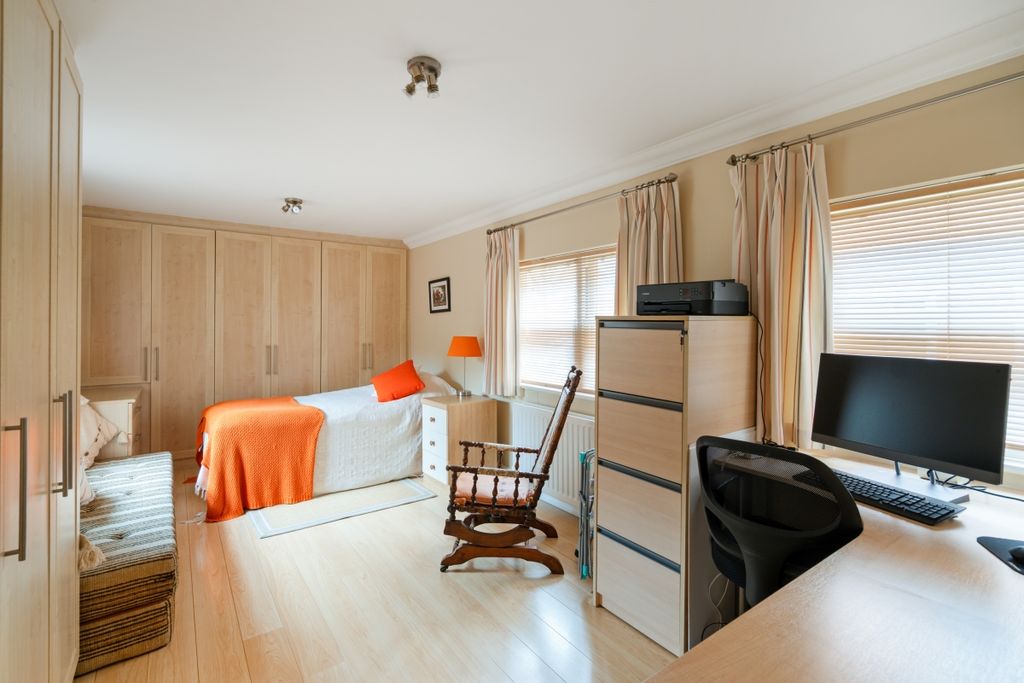 Additional image 12 of 2 bed flat to rentThe Fold, Payton Street, Stratford-Upon-Avon CV37