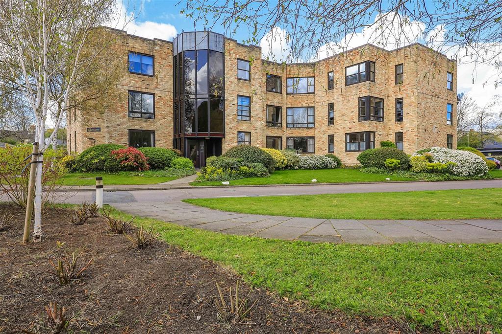 Property photo 1 of 13 Img (12).Jpg