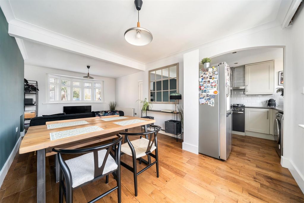 Property photo 3 of 16 Churston Drive