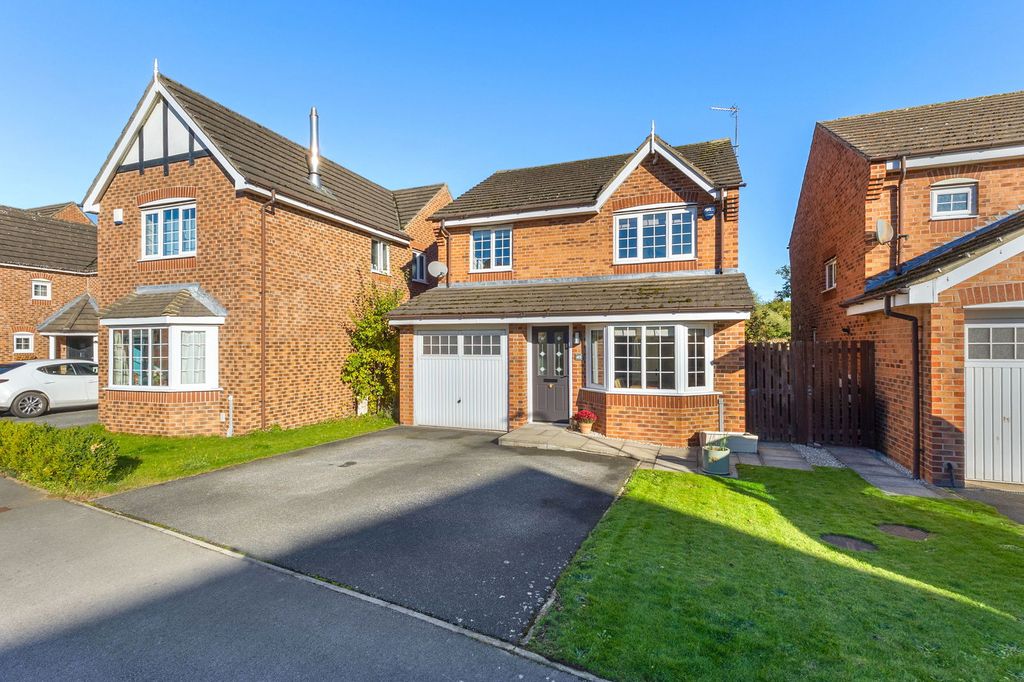 Property photo 1 of 25