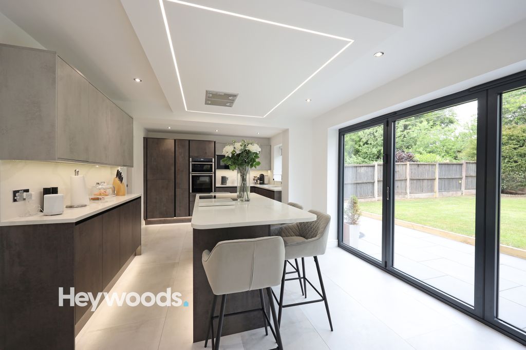 Property photo 2 of 48 0F1A8972