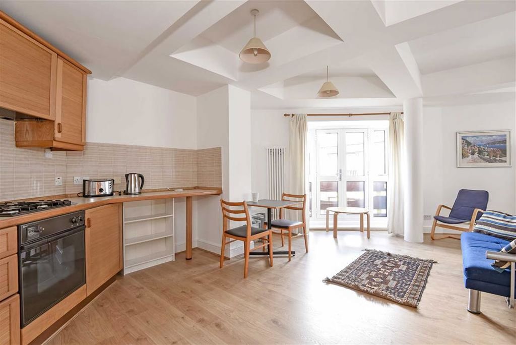 Property photo 2 of 5