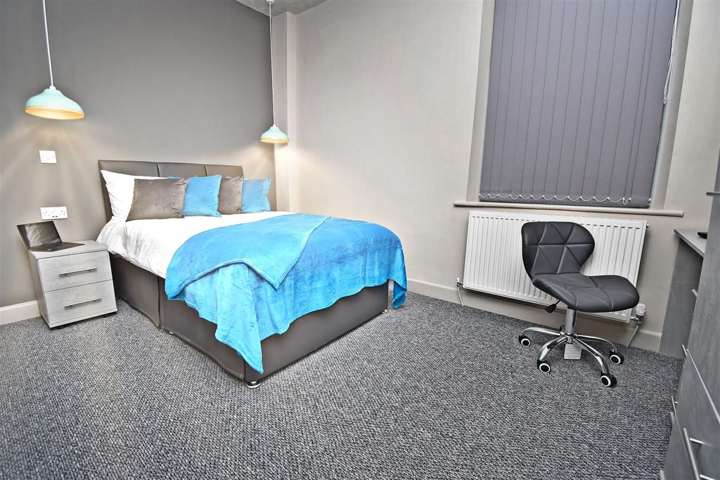 Property photo 1 of 11 13 (2).Jpg