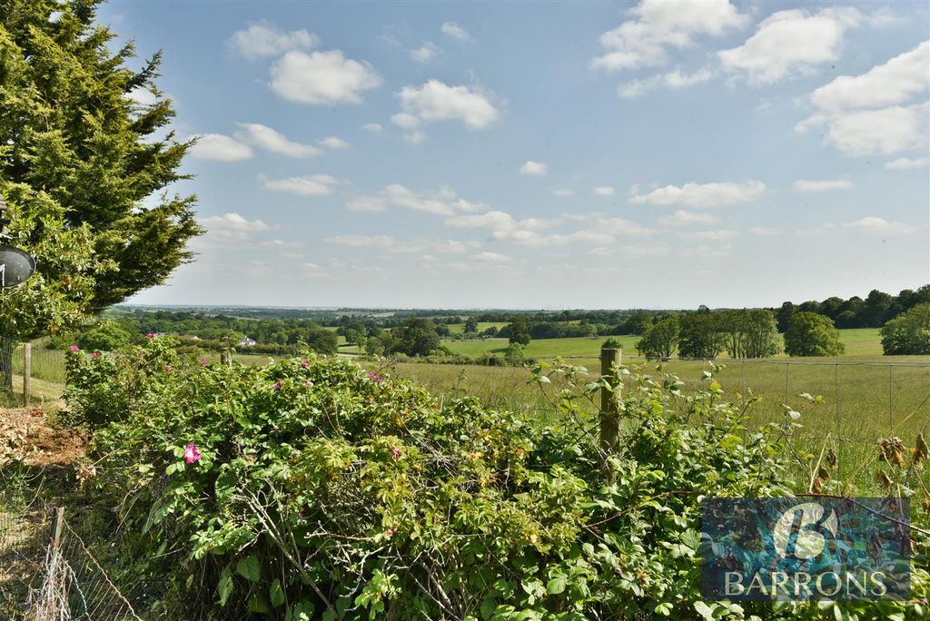 Property photo 3 of 32