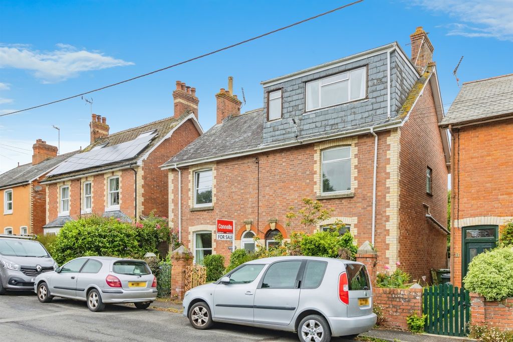 Property photo 1 of 14