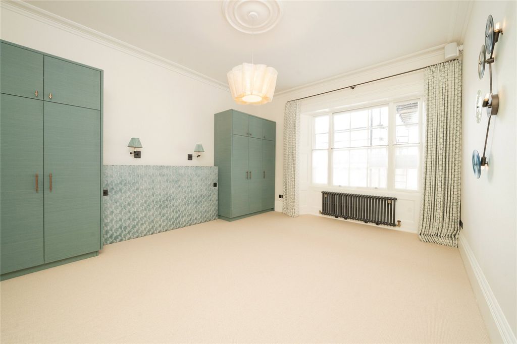 Property photo 3 of 18 Picture No. 22