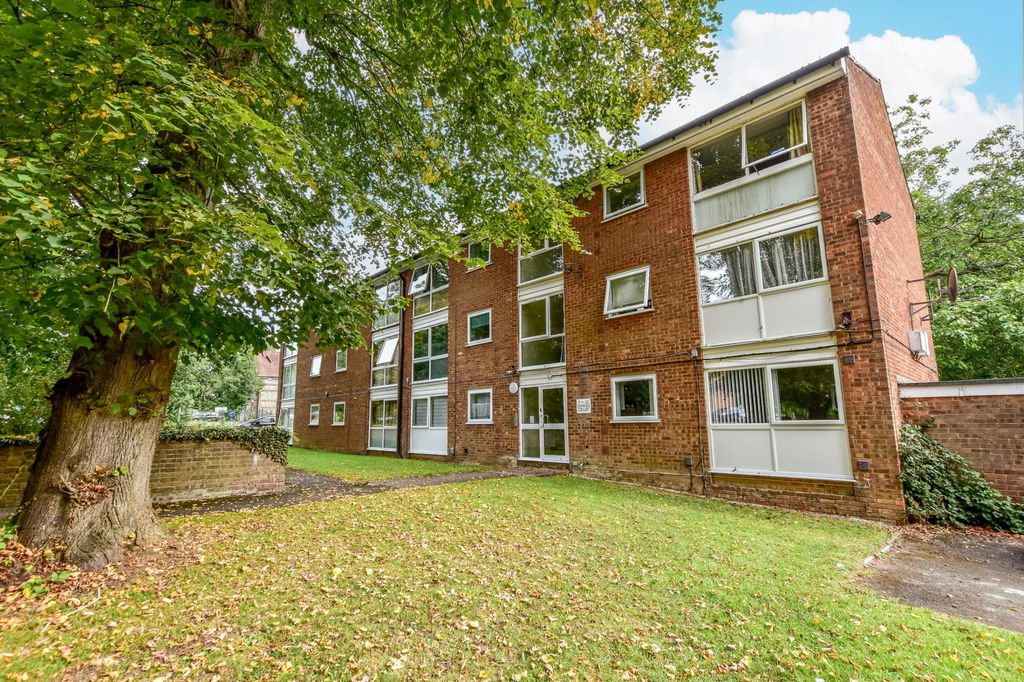 Property photo 1 of 13