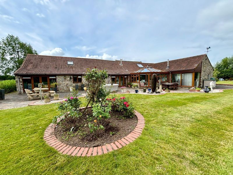 Property photo 1 of 51 Plentys Farm