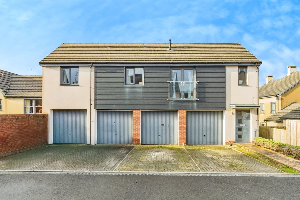 Property photo 1 of 23