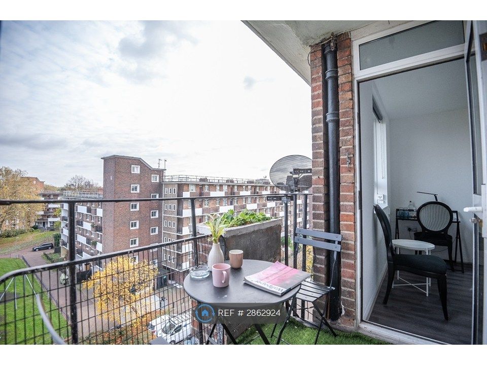 Property photo 3 of 17