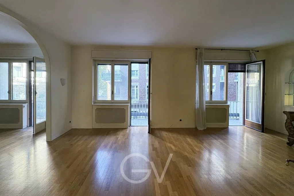 Property photo 1 of 31