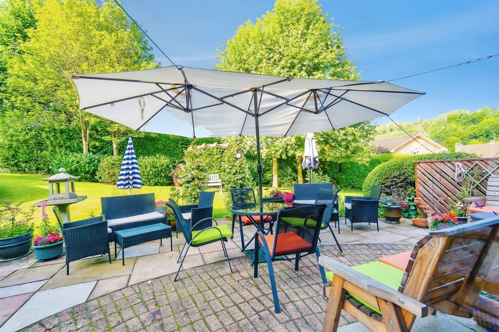 Property photo 3 of 12 Pbox-Img.Jpg