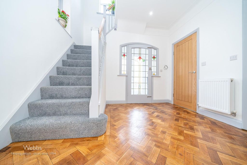Property photo 2 of 34 © Webbs Estate Agents © (26 Of 61).Jpg