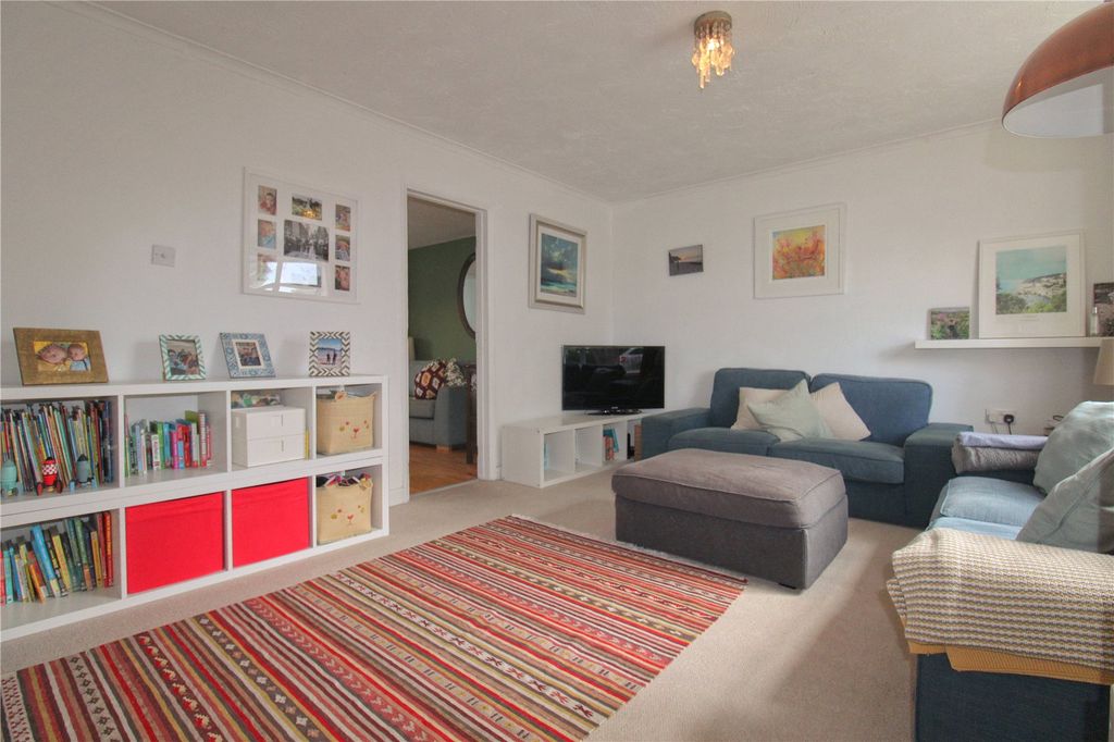 Property photo 3 of 20 Picture No. 09