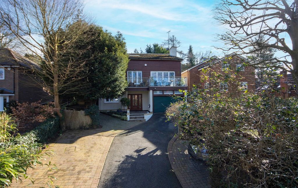 Property photo 1 of 29