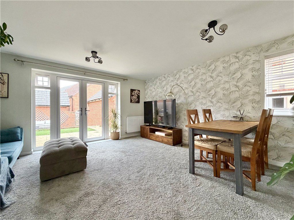 Property photo 3 of 15 Picture No. 22
