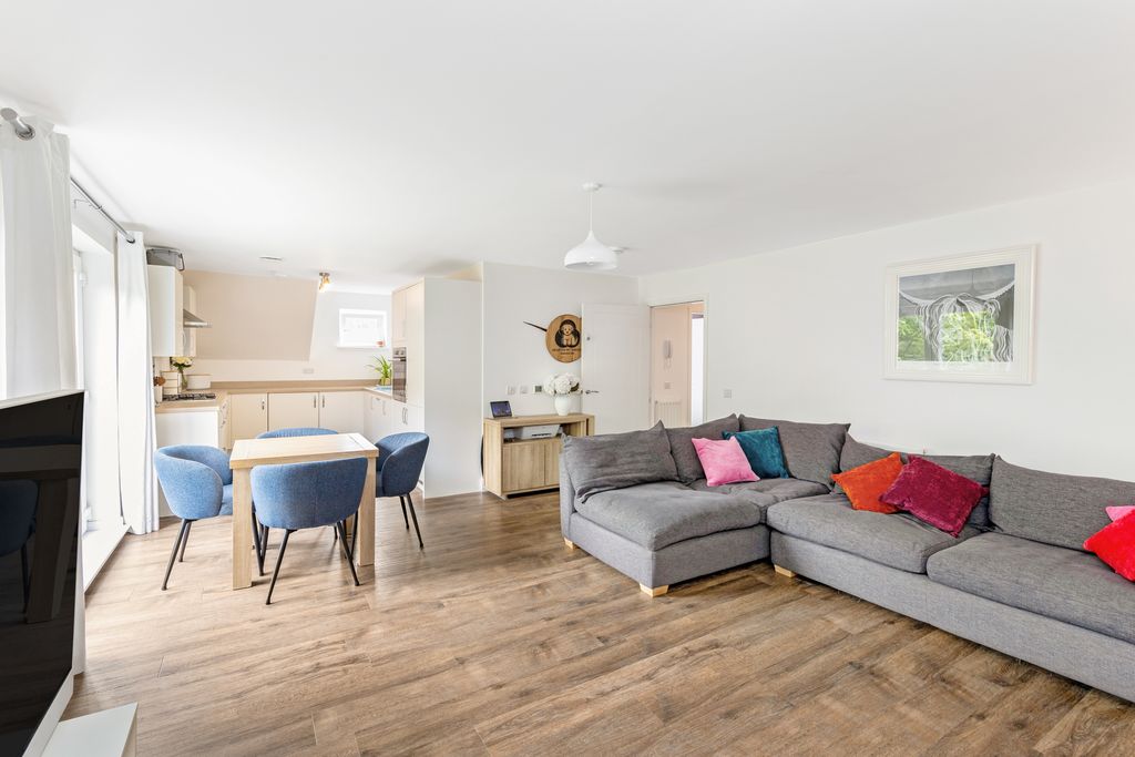 Property photo 3 of 15 Property Image 3