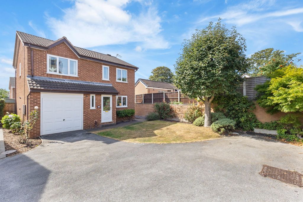 Property photo 1 of 24