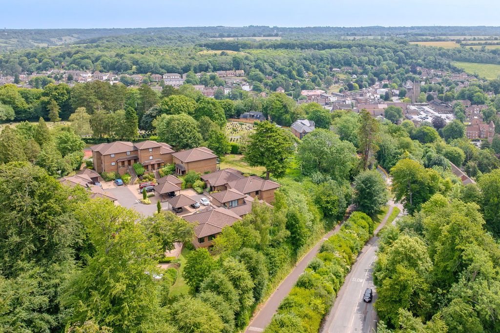 Property photo 1 of 41